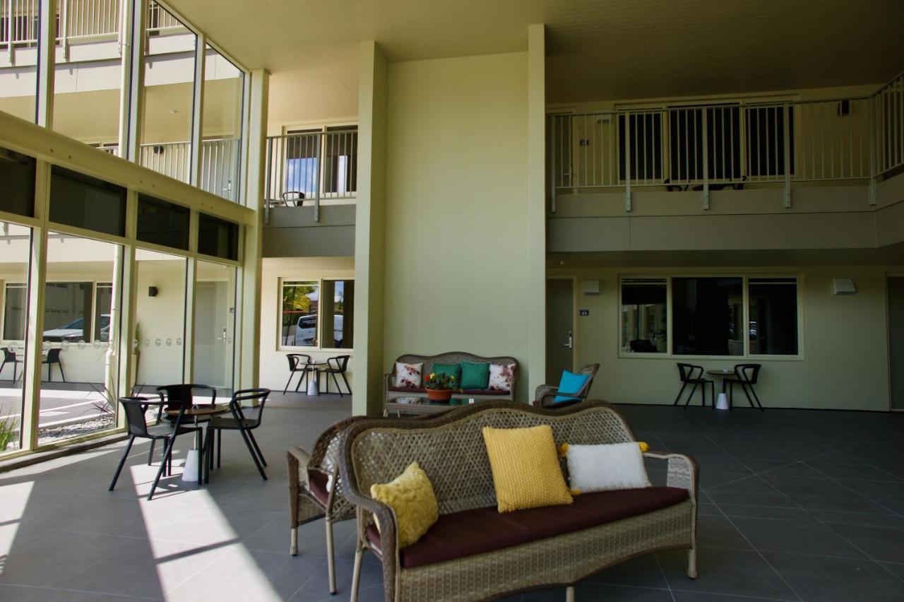 Regal Palms Resort